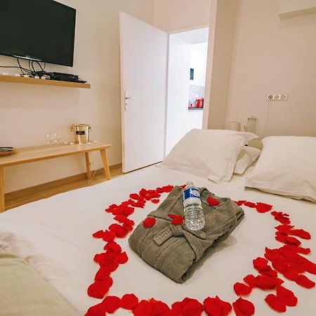 Spa Appartement O Temps Suspendu Reims Centre Sauna Et Jacuzzi Buitenkant foto